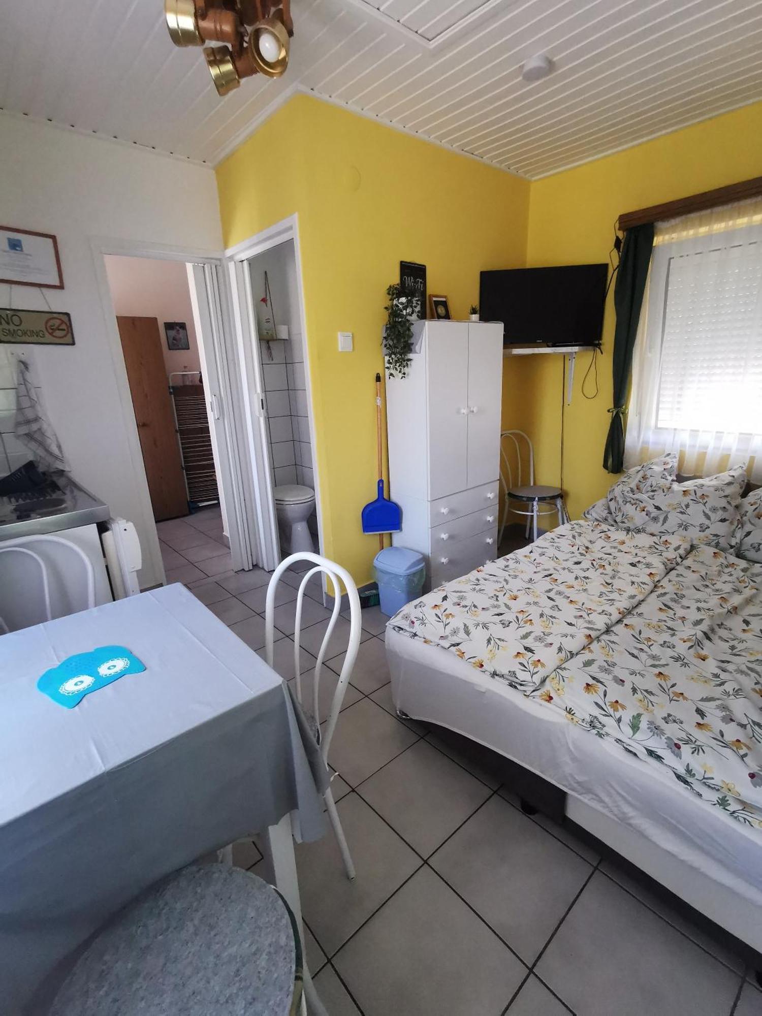 Oazis Apartman Szántód 客房 照片